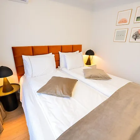 Apartament One By One - By Grand *