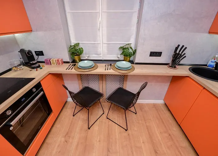 One By One - By Grand Apartment *