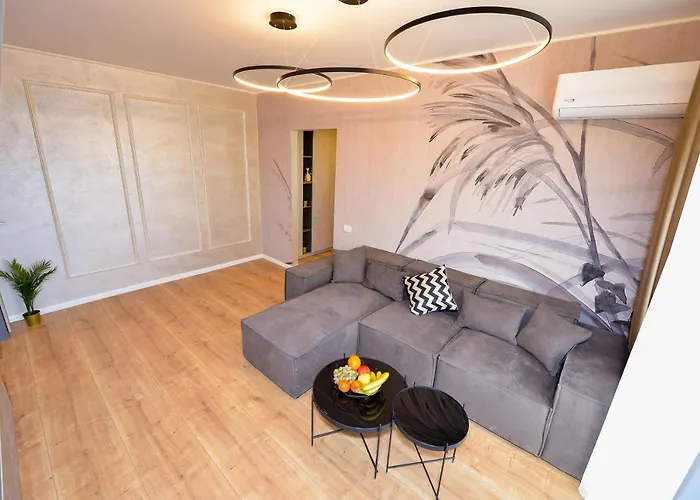 Apartment One By One - By Grand