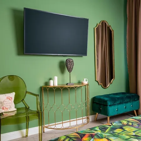 One By One - By Grand Bucarest