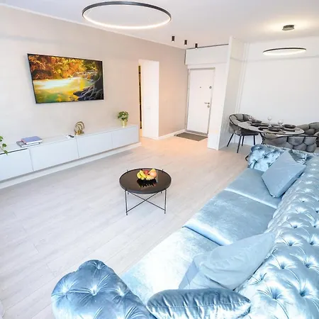 One By One By Grand Apartament Bukareszt