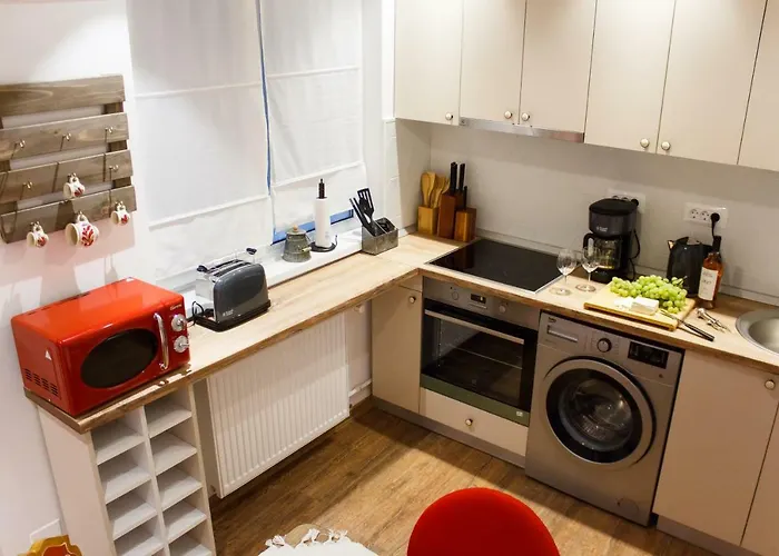 One By One - By Grand Lägenhet