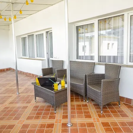 One By One - By Grand Apartment