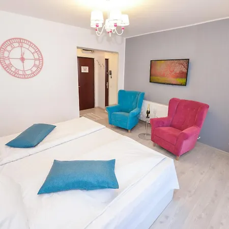 One By One - By Grand Apartment
