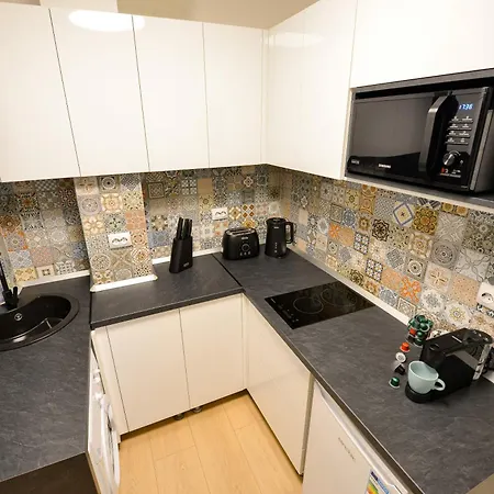 One By One - By Grand Apartment *