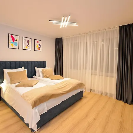 One By One - By Grand Apartment *